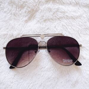 Donna Black W/ Silver Rim Aviator Sunglasses